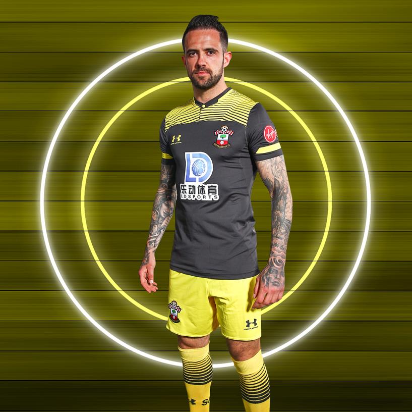 IM 电竞官网下载入口-南安普顿队员名单