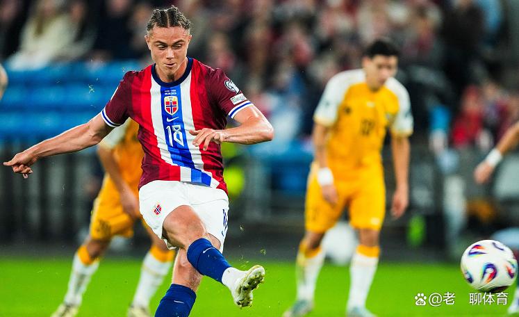 挪威队在足球比赛中展现出色实力英语